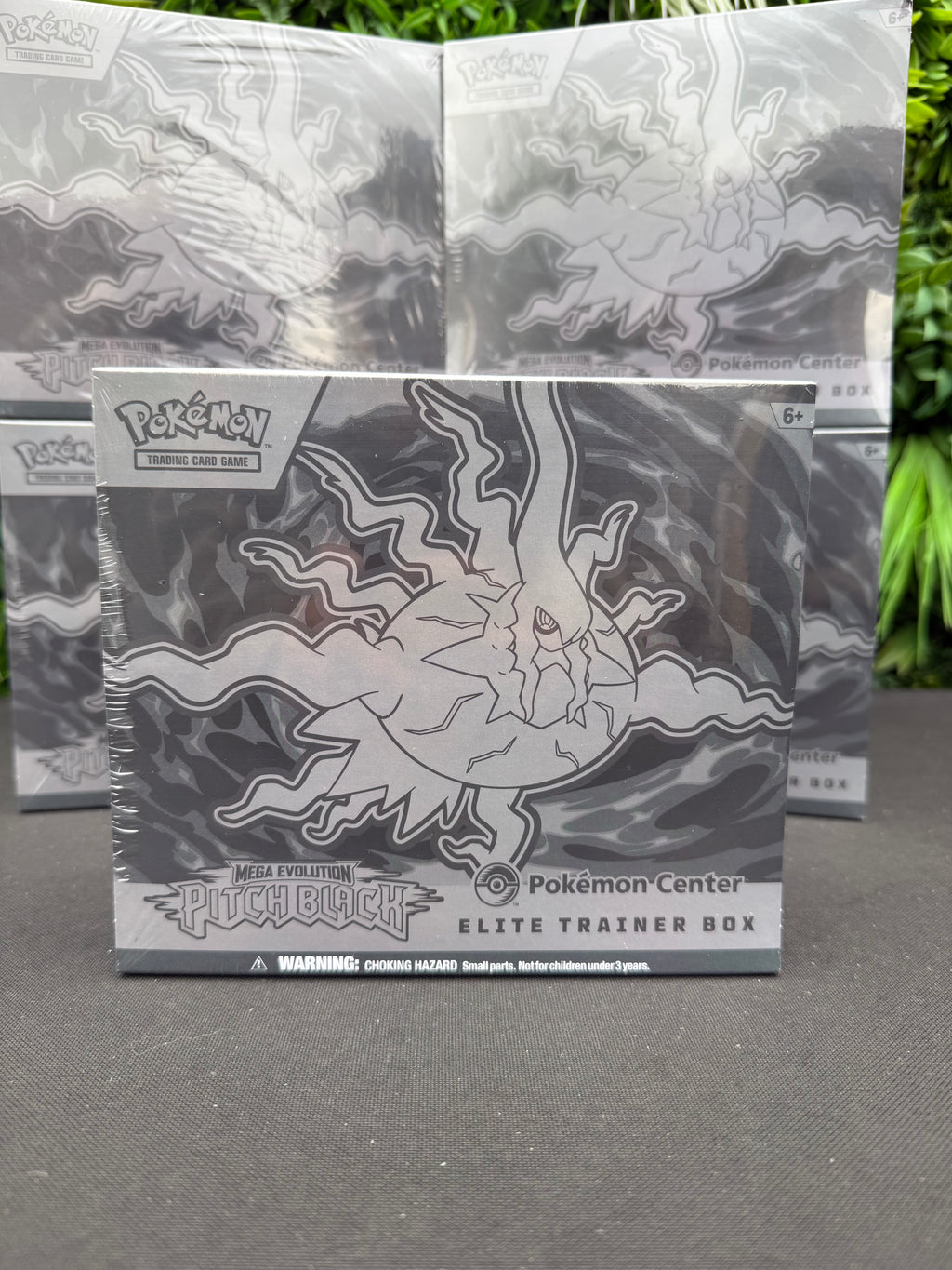 Pokémon TCG: Mega Evolution-Pitch Black Pokémon Center Elite Trainer Box ETB