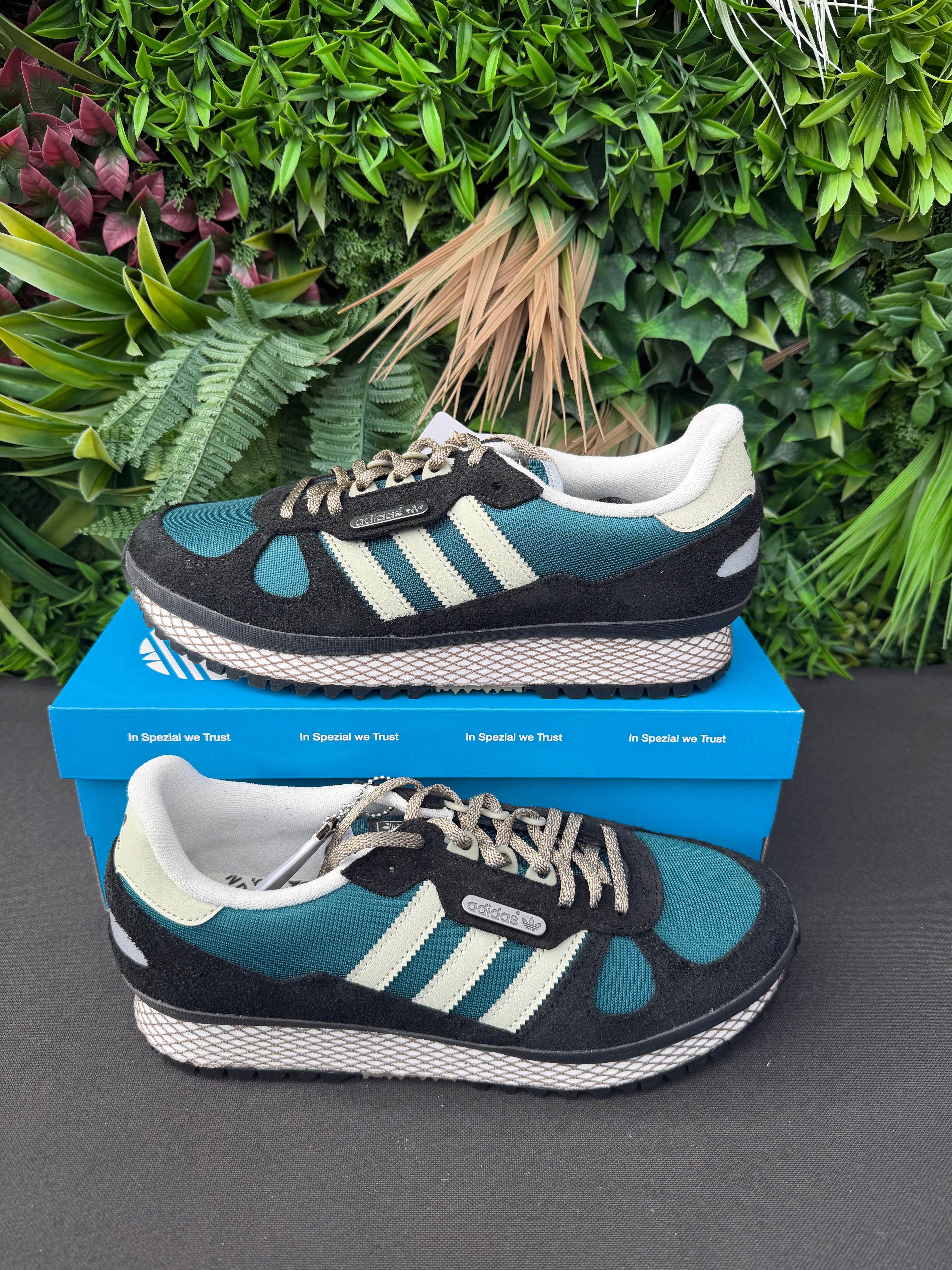 END x Adidas New York II Outdoor SPZL Sneaker