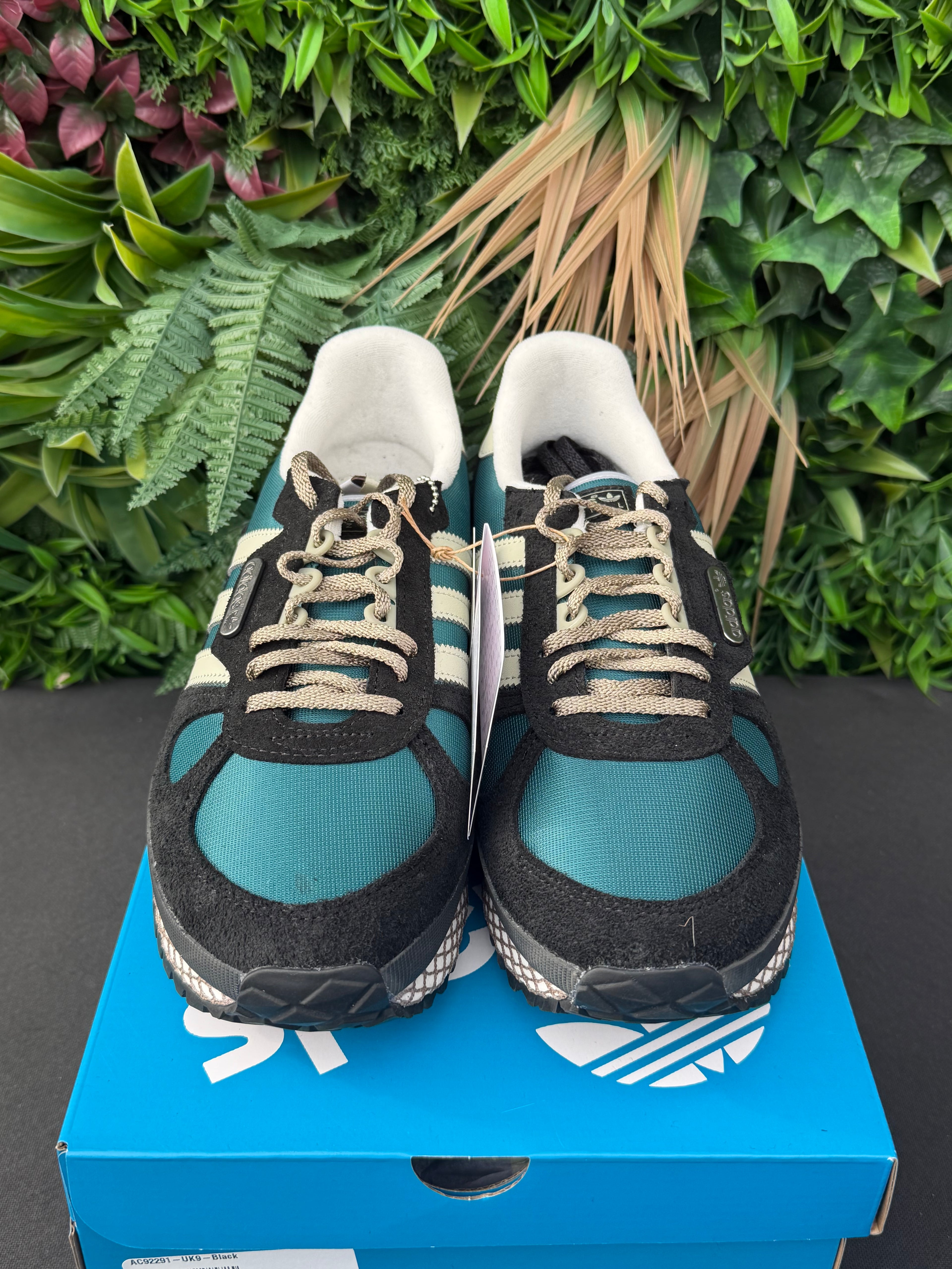 END x Adidas New York II Outdoor SPZL Sneaker